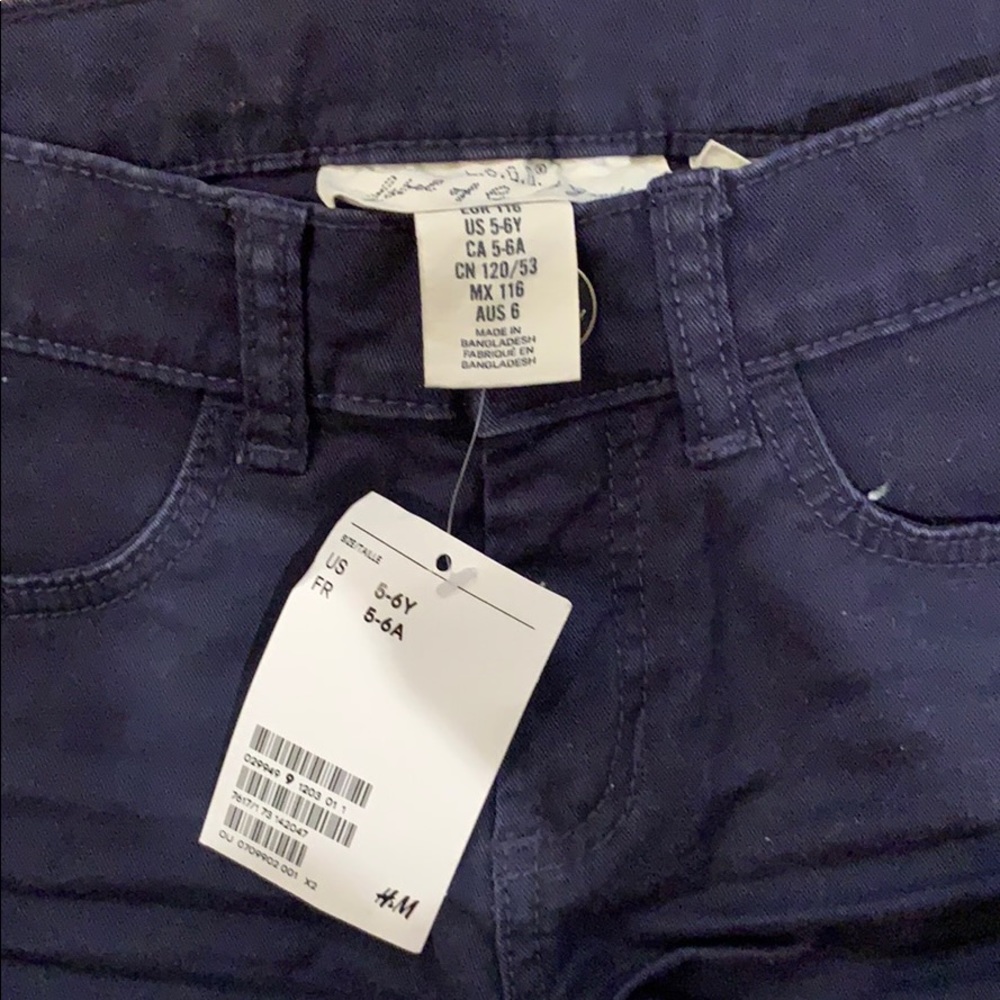H&M shorts - Picture 3 of 3